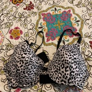 NWOT animal print bra 40D